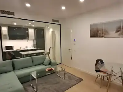 Living spatios apartament inchiriere Sector 2 Bucuresti